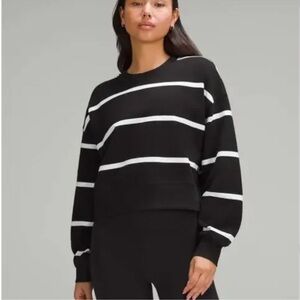 Lululemon perfectly oversized *cropped* crew sweatshirt